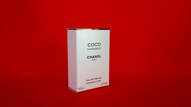 krabička od parfému